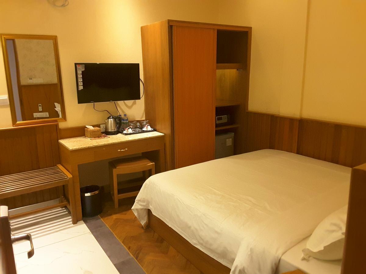 Unity Hotel Mandalay Bagian luar foto